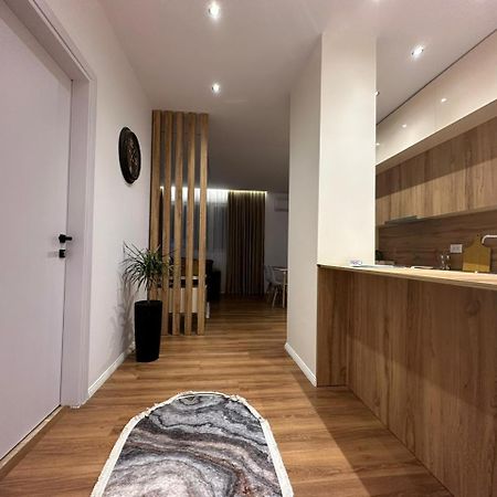 Fa Apartments At City Center 02 Tirana Bagian luar foto