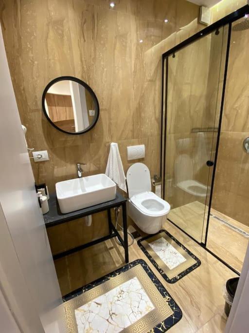 Fa Apartments At City Center 02 Tirana Bagian luar foto