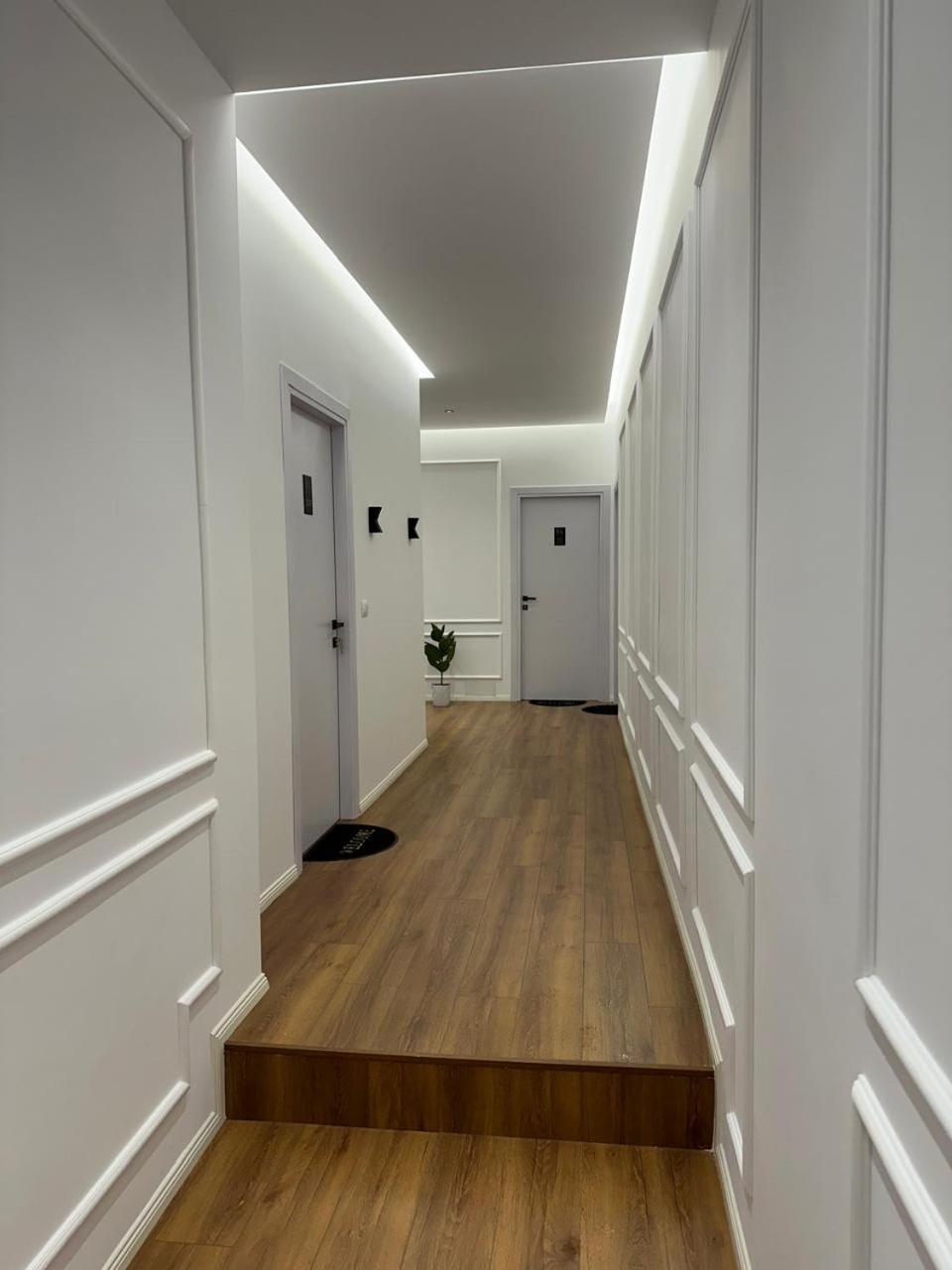 Fa Apartments At City Center 02 Tirana Bagian luar foto