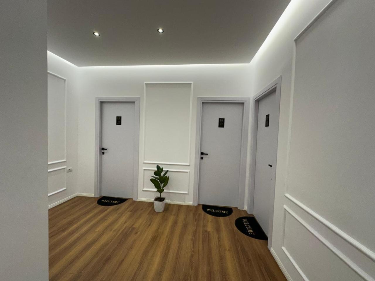 Fa Apartments At City Center 02 Tirana Bagian luar foto